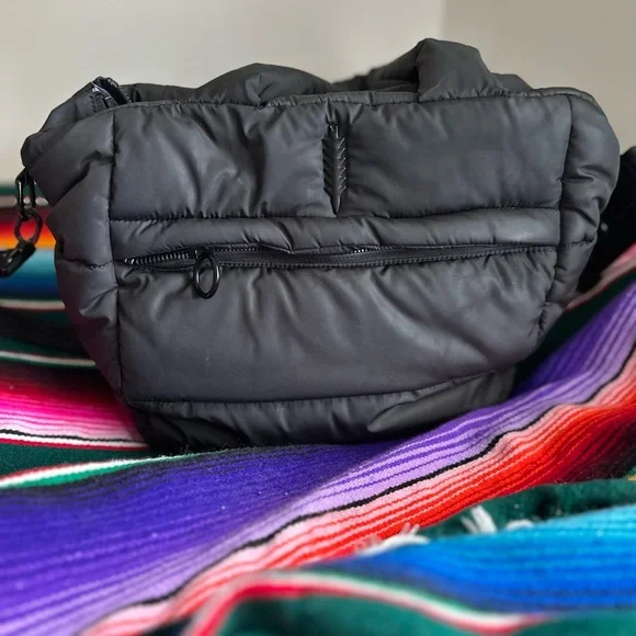 Black Crossbody Bag-NEW LOW PRICE - Picture 3 of 8